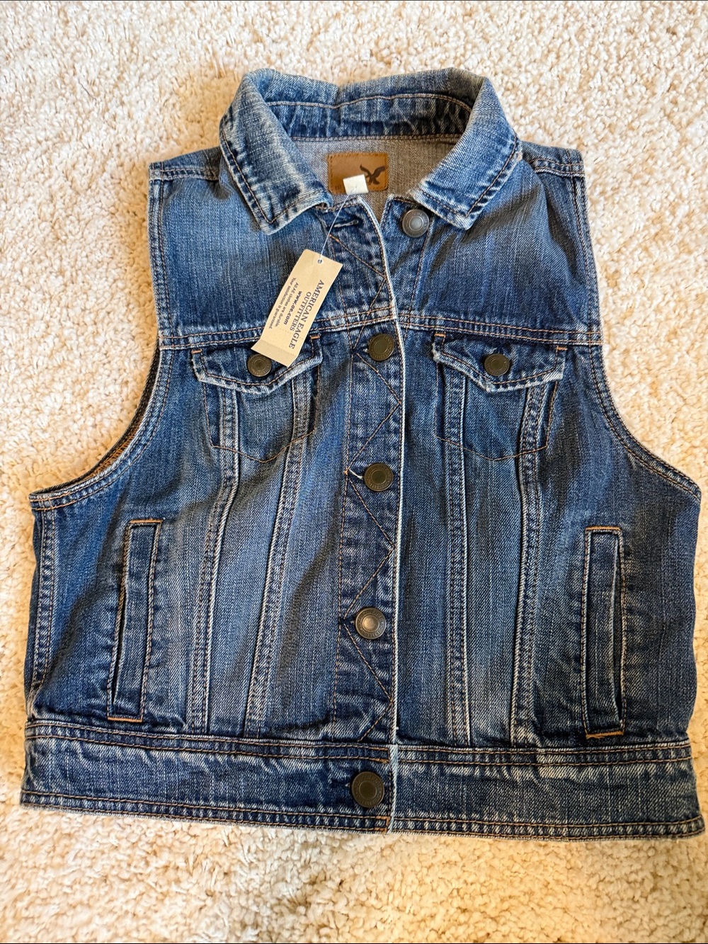New American Eagle jean vest medium blue short denim